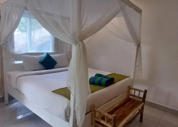 Subak 3 Bed Ferienhaus *